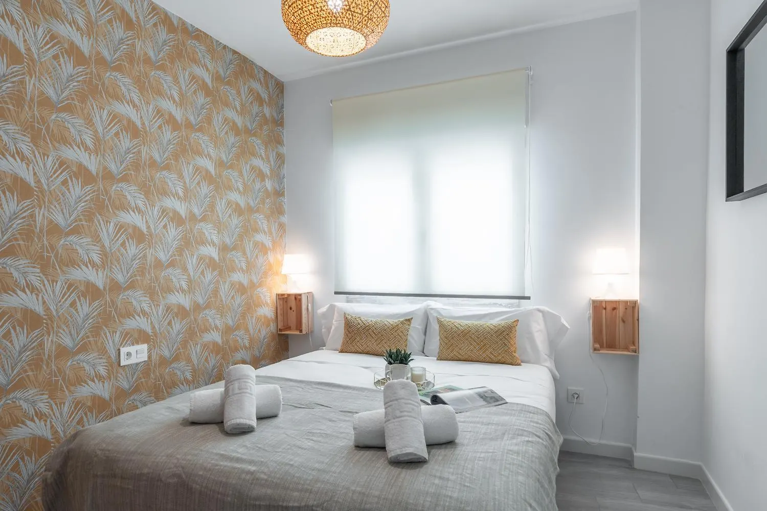 Tuguest Santa Paula III Apartment Granada